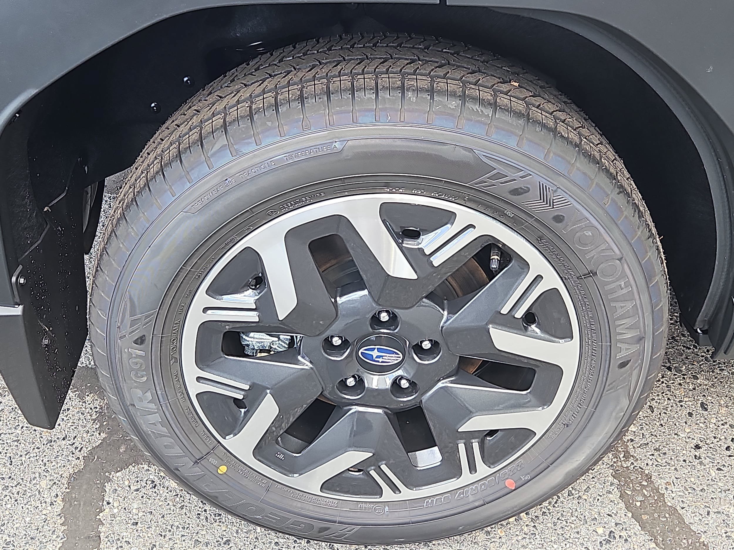 New 2026 Subaru Forester Premium AWD/4WD image 3