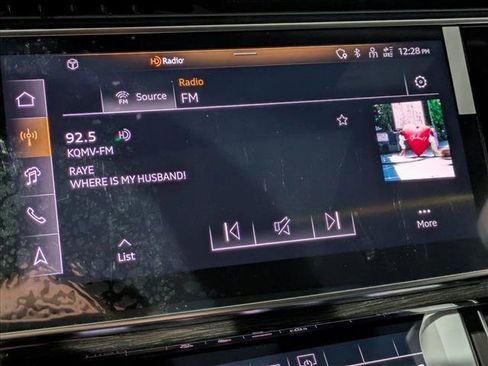 Certified 2025 Audi Q7 Premium w/ Convenience Package image 13