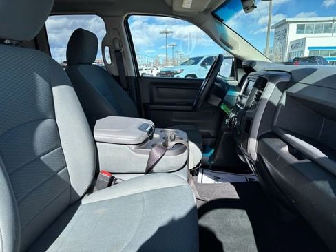 Used 2016 RAM 1500 Express image 27