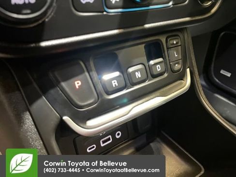 Used 2019 GMC Terrain SLT w/ Preferred Package image 22