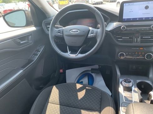 Used 2024 Ford Escape Active image 43