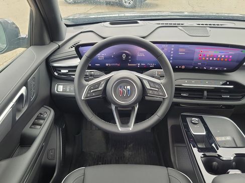 Used 2026 Buick Enclave Preferred w/ Power Package image 11