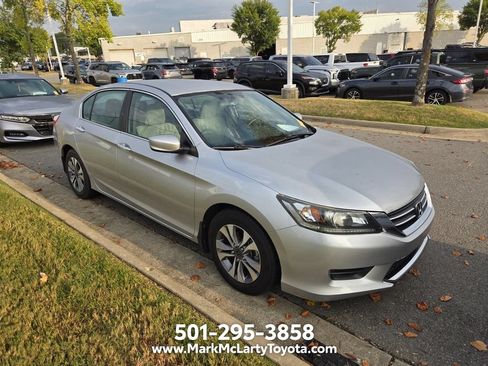 Used 2013 Honda Accord LX image 2