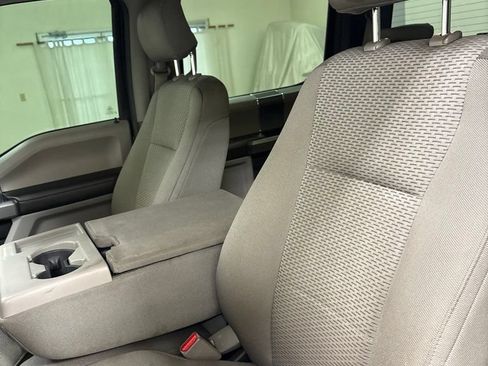 Used 2015 Ford F150 XLT w/ Equipment Group 302A Luxury AWD/4WD image 13