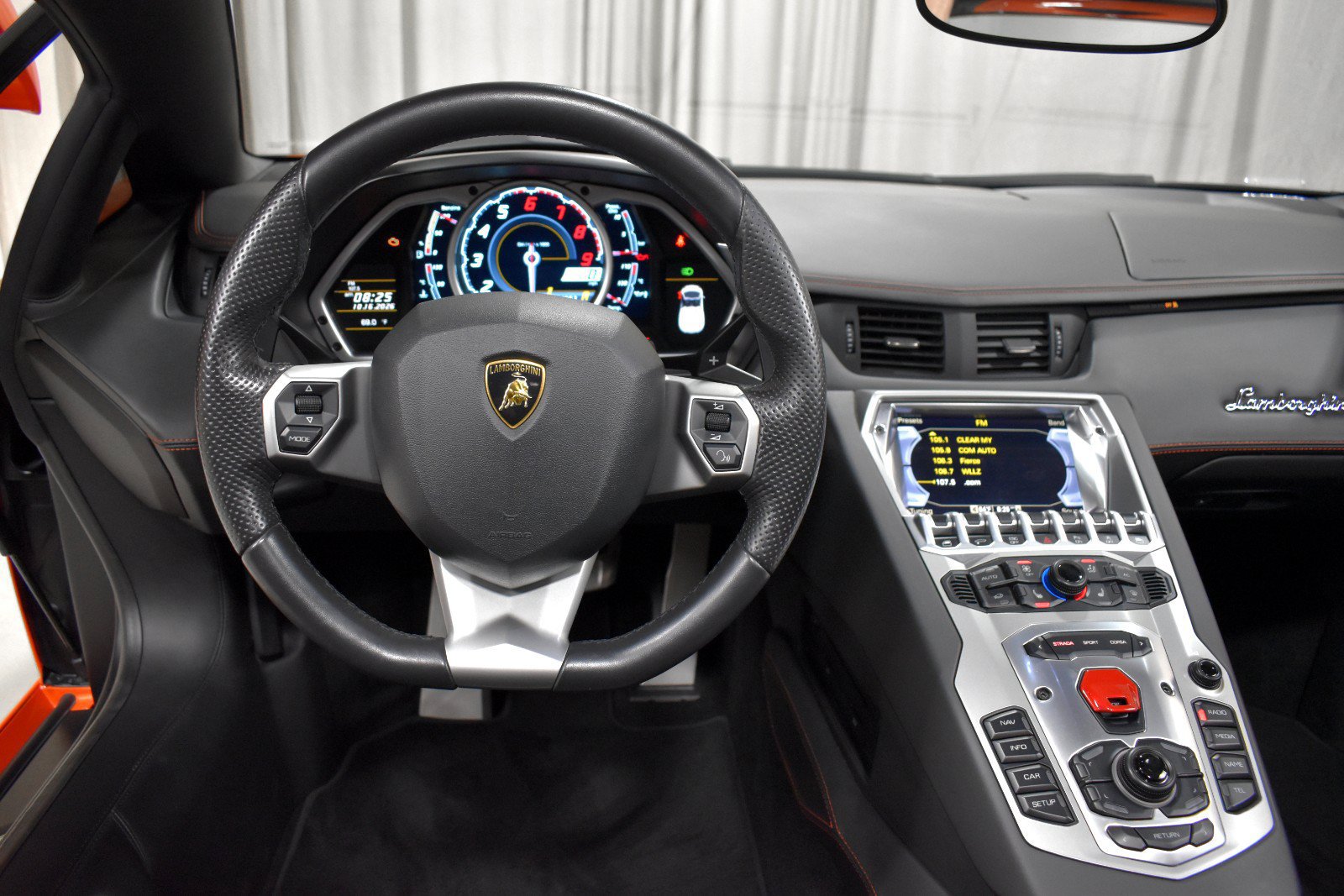 Used 2015 Lamborghini Aventador LP 700-4 AWD/4WD image 34
