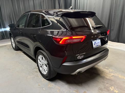 Used 2025 Ford Escape Active AWD/4WD image 7