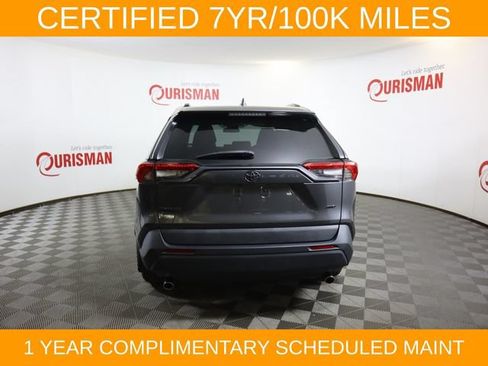 Used 2021 Toyota RAV4 LE w/ Carpet Mat Package (TMS) AWD/4WD image 25