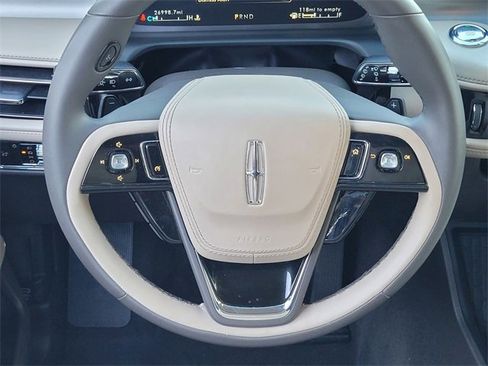 Certified 2023 Lincoln Aviator AWD w/ Premium Package image 16