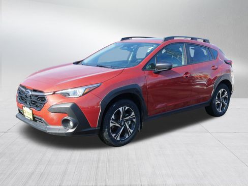 Used 2024 Subaru Crosstrek 2.0i Premium image 3