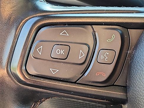 Used 2023 Jeep Wrangler Unlimited w/ Cold Weather Group AWD/4WD image 20