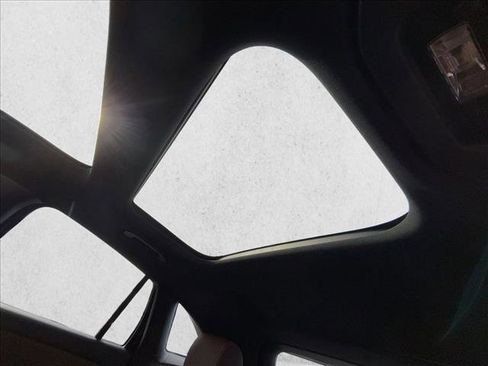 Certified 2025 Mercedes-Benz GLA 250 4MATIC image 20