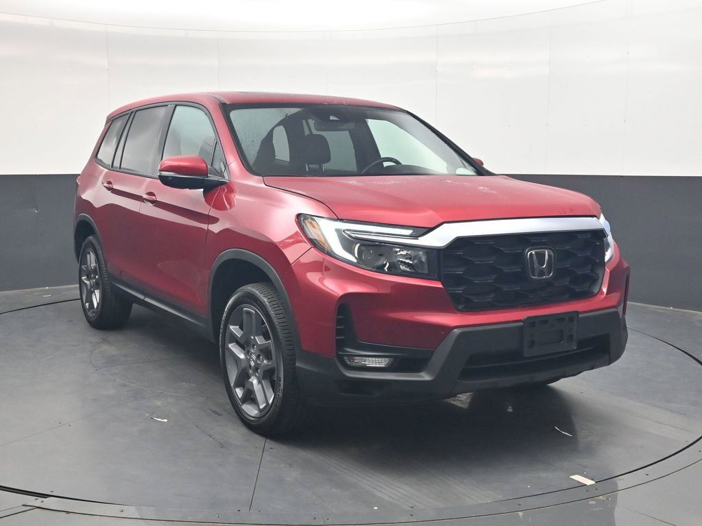 Used 2023 Honda Passport EX-L image 2