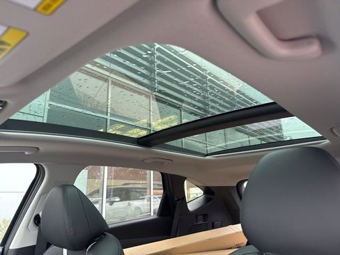 New 2025 Hyundai Tucson Limited image 22