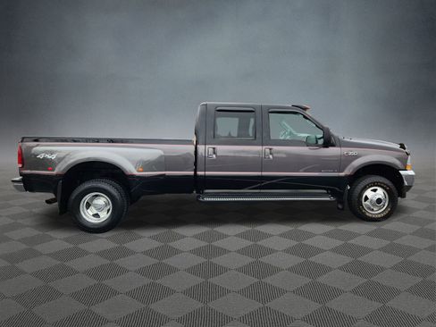 Used 2003 Ford F350 Lariat image 9