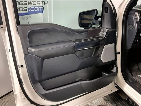 Used 2025 Ford F150 Platinum w/ Equipment Group 702A High AWD/4WD image 18