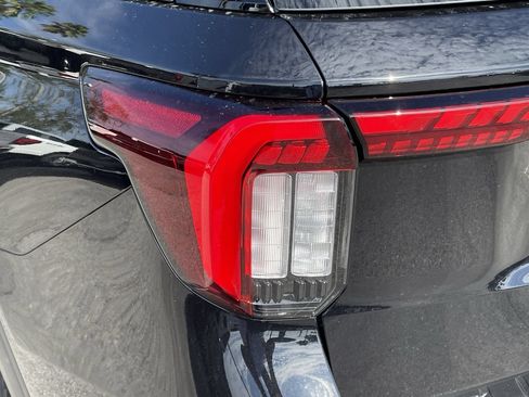 New 2026 Ford Explorer ST-Line RWD image 10