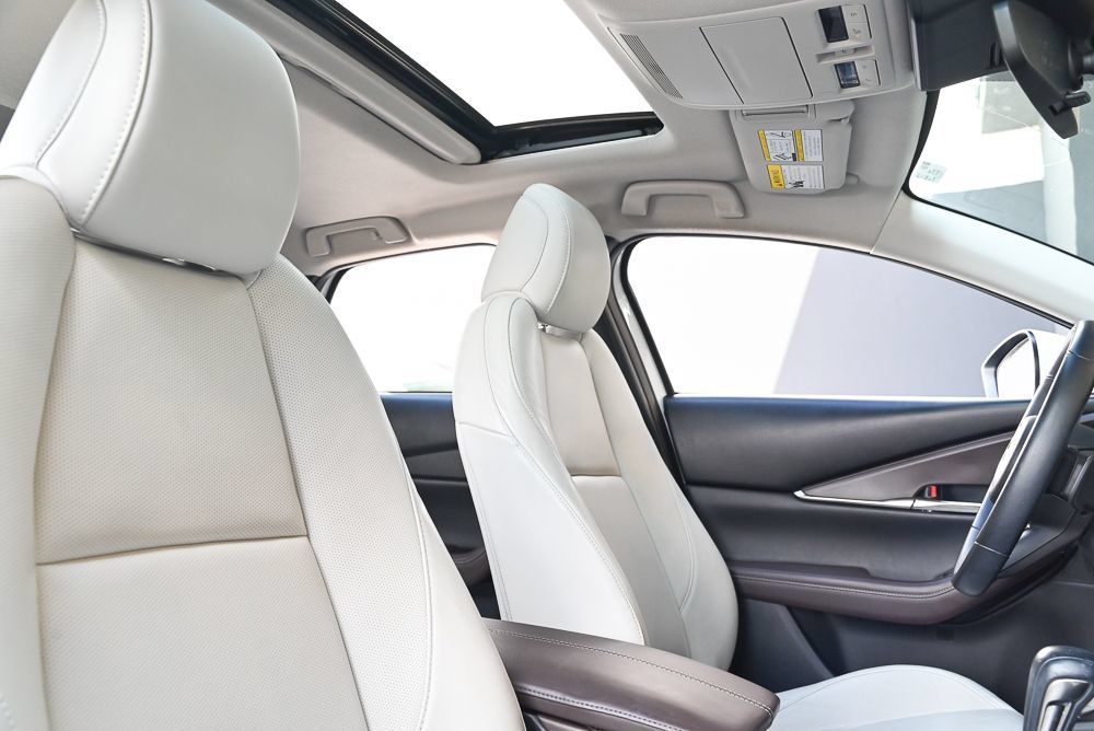 Certified 2023 MAZDA CX-30 AWD 2.5 S w/ Premium Package image 13