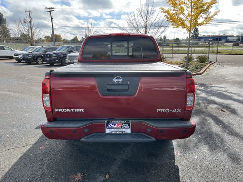 Used 2019 Nissan Frontier PRO-4X image 4