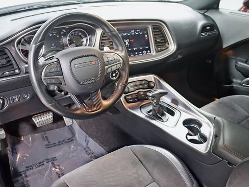 Used 2019 Dodge Challenger R/T Scat Pack w/ Widebody Package image 15