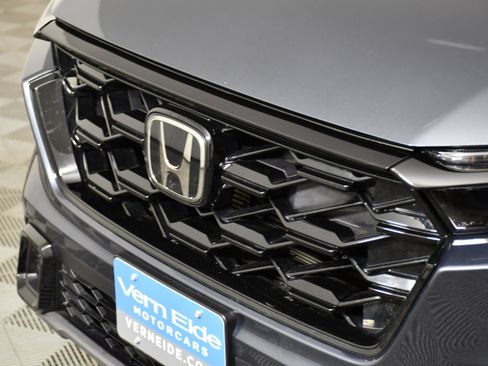 Certified 2024 Honda CR-V Sport image 11