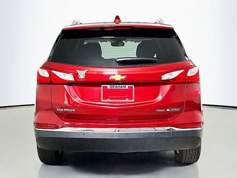 Used 2018 Chevrolet Equinox Premier image 6