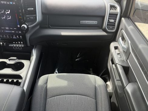 Used 2024 RAM 2500 Big Horn w/ Night Edition AWD/4WD image 16