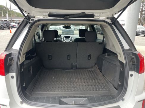 Used 2017 GMC Terrain SLE image 15