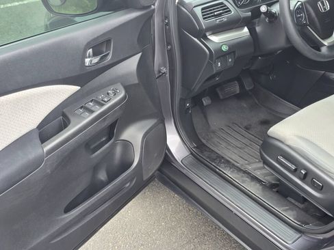 Used 2016 Honda CR-V EX image 18