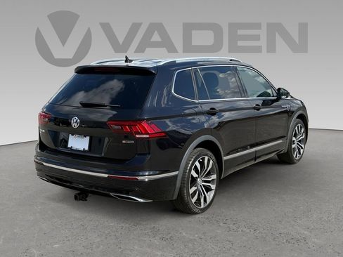 Used 2020 Volkswagen Tiguan SEL Premium R-Line w/ 3rd Row Seat Package image 23