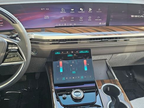 New 2026 Cadillac Escalade ESV Platinum Sport image 31