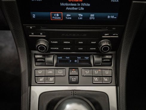 Used 2019 Porsche 718 Boxster image 54