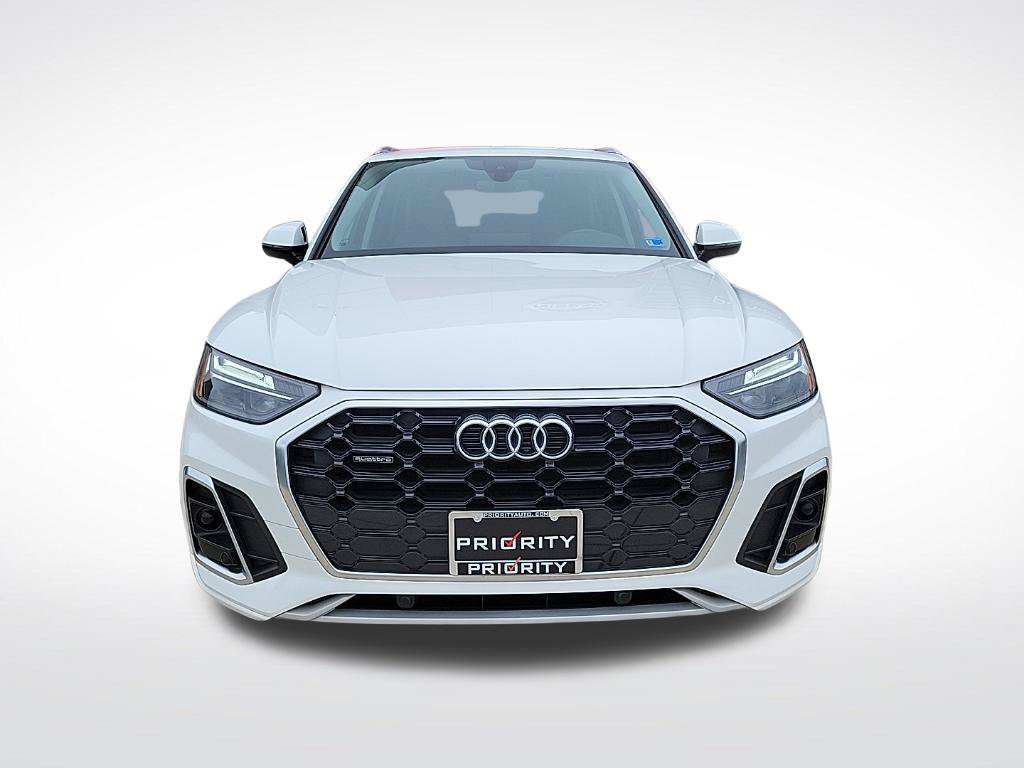 Used 2023 Audi Q5 2.0T Premium w/ Convenience Package AWD/4WD image 7
