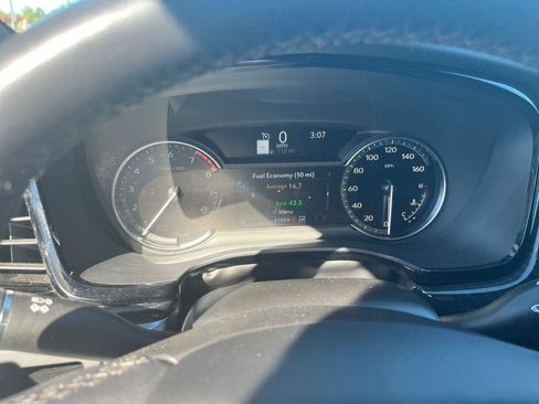 Used 2024 Cadillac XT6 Premium Luxury AWD/4WD image 9