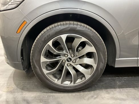 Used 2025 Lincoln Aviator 2WD w/ Jet Appearance Package image 6