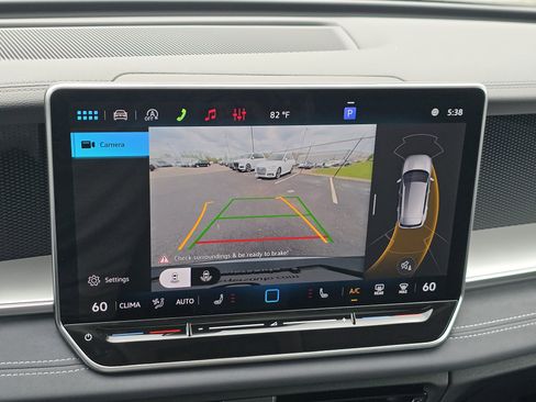 New 2026 Volkswagen Tiguan SE AWD/4WD image 11