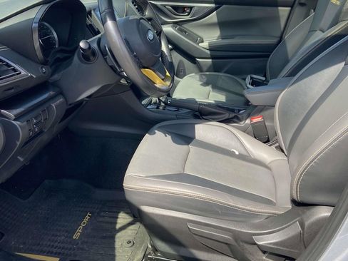 Used 2021 Subaru Crosstrek 2.5i Sport w/ Moonroof Package AWD/4WD image 9