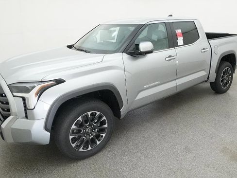 New 2026 Toyota Tundra Limited AWD/4WD image 1