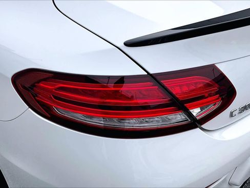 Used 2019 Mercedes-Benz C 300 Coupe image 24