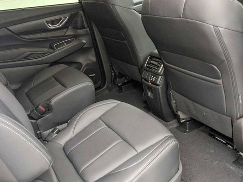 New 2025 Subaru Ascent Limited image 27