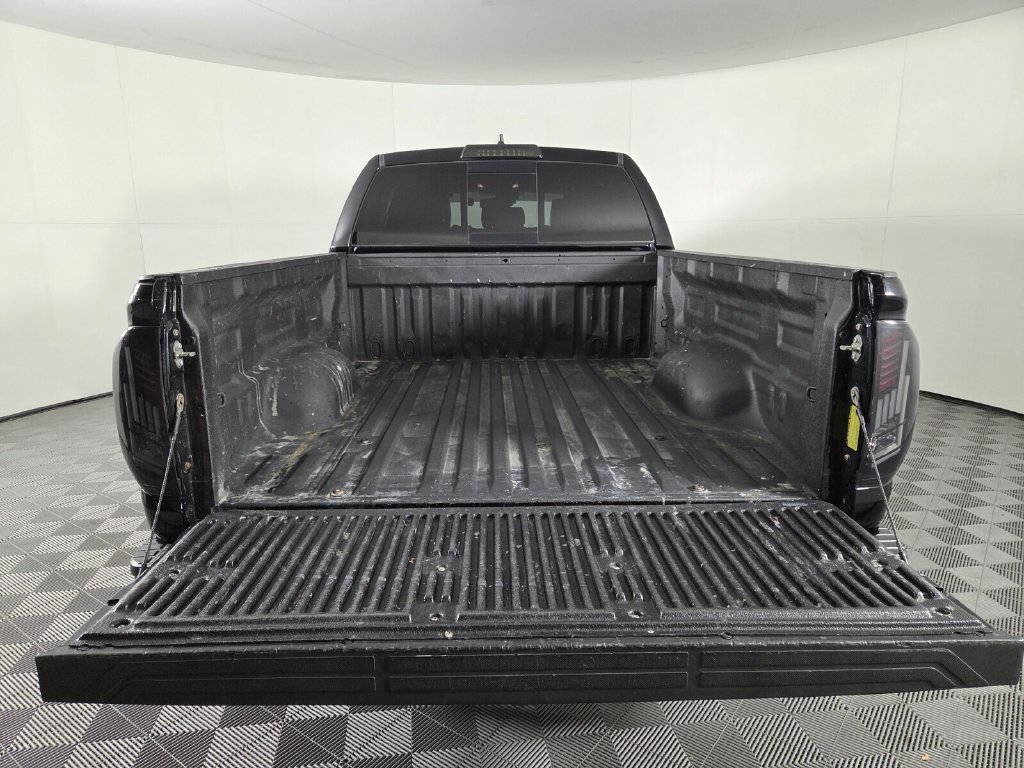 Used 2020 Toyota Tundra SR5 w/ SR5 Upgrade Package RWD image 25