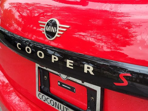 New 2026 MINI Cooper S image 5