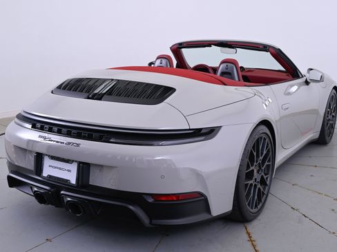 Used 2026 Porsche 911 Carrera GTS image 7
