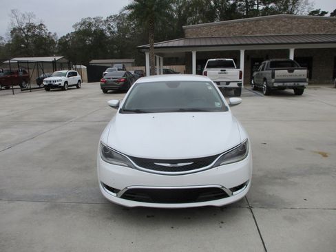 Used 2015 Chrysler 200 C image 19