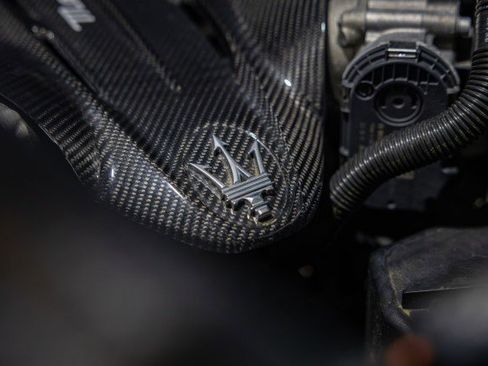 Used 2023 Maserati MC20 Coupe image 32