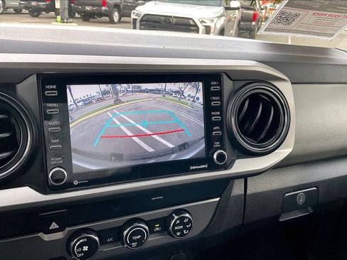 Certified 2020 Toyota Tacoma SR5 image 25