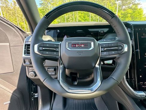New 2026 GMC Yukon XL Elevation w/ Elevation Premium Package AWD/4WD image 18