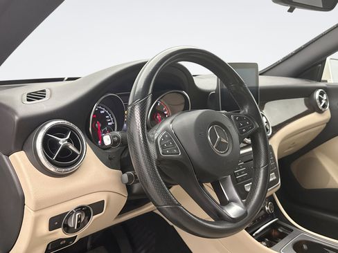 Used 2018 Mercedes-Benz CLA 250 CLA 250 NAV image 7