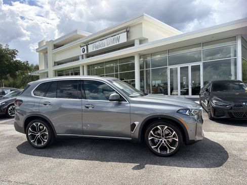 Certified 2026 BMW X5 xDrive40i AWD/4WD image 1