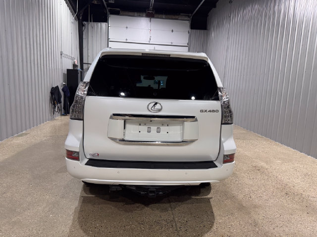 Used 2017 Lexus GX 460 Luxury w/ Preferred Accessory Package AWD/4WD image 7