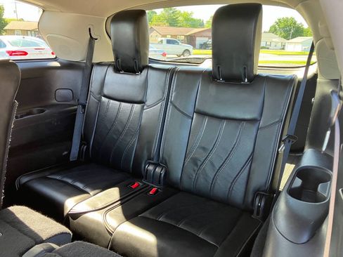 Used 2015 INFINITI QX60 Luxe w/ Premium Package AWD/4WD image 12